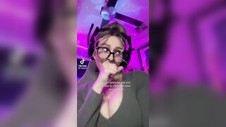 Sexy TikTok Girls: My eyes were only looking at one certain place #3