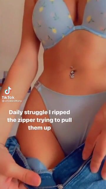 *spongebobs ripped pants song plays*