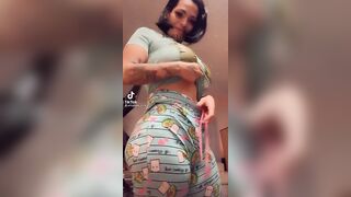 Sexy TikTok Girls: Definition of thiccc (triple c thic) #2