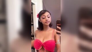 Sexy TikTok Girls: Impressive underboob #3
