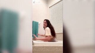 Sexy TikTok Girls: This accounts back #1