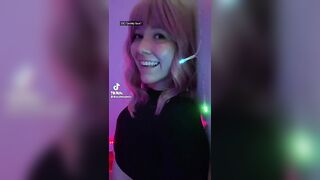 Sexy TikTok Girls: is that a medium bank ? #3