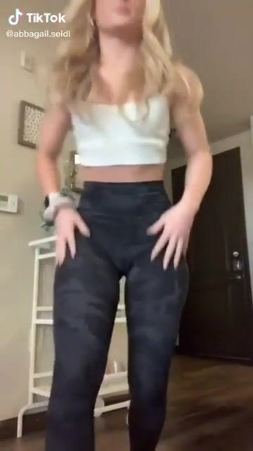 Can't believe i just got this girl's only fan!!!