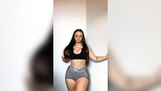 Sexy TikTok Girls: Gymsharks are the best #3