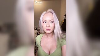 Sexy TikTok Girls: What do you think about the rack on this snow bunny? #2