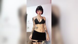 Sexy TikTok Girls: Belly Dancer #2