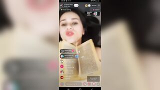 Sexy TikTok Girls: Thot getting fucked on live while "reading a book" #3