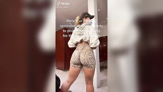 Sexy TikTok Girls: Booty phat #2
