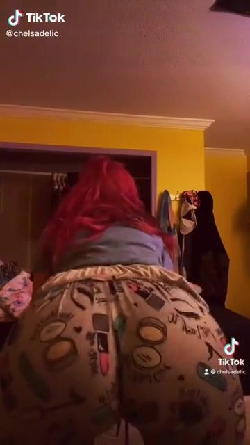 The piano drop and the end ???????? jiggly af