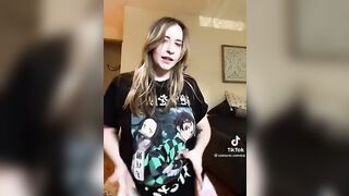 Sexy TikTok Girls: Booty goin’ up down #3