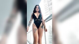 Oh wow she's amazing