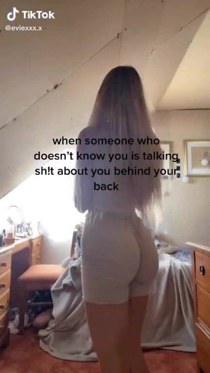 Booty eating those shorts up