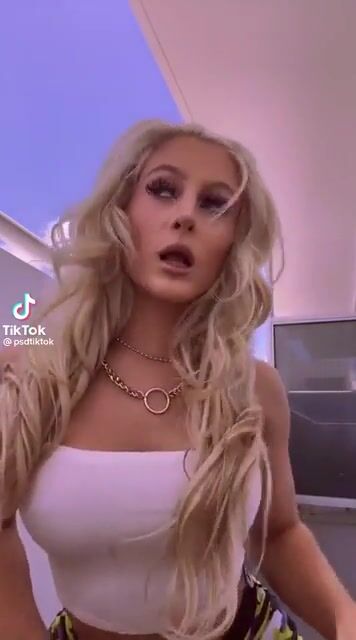 BOOTY COMPILATION OF THE DAY