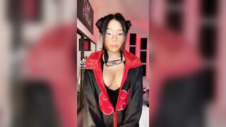 Sexy TikTok Girls: Her face and juicy tits need to be glazed #2