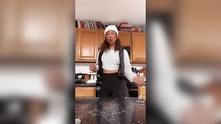 Sexy TikTok Girls: This girl’s ass is unreal #4