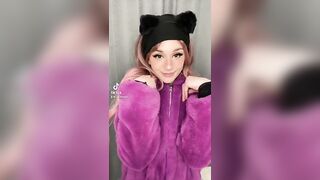 Sexy TikTok Girls: Oh I’m just saying hi :) #2