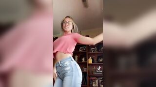 Sexy TikTok Girls: IG is @alexiasteade #3