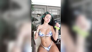 Sexy TikTok Girls: lucky chair #4