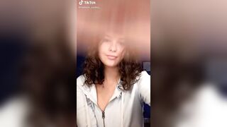 Sexy TikTok Girls: boobs to show #1