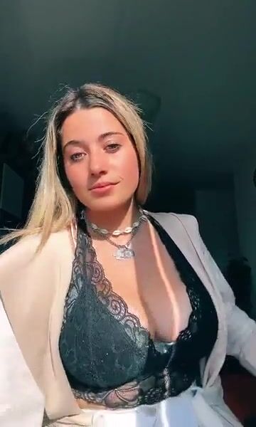 that top is too slutty