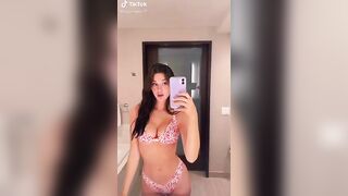Sexy TikTok Girls: She’s my current obsession ♥️♥️ #1