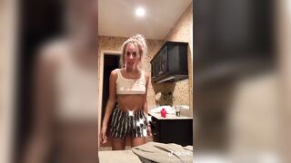 Sexy TikTok Girls: She’s out there #4