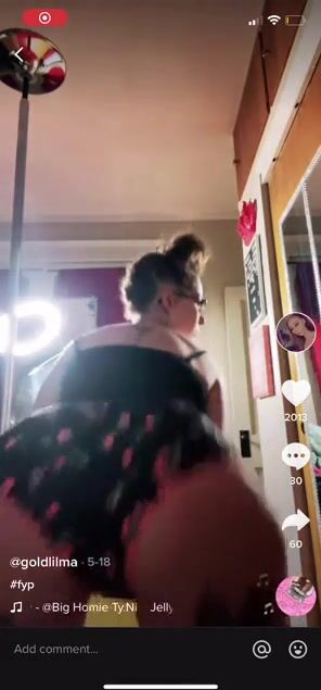 Her ass So soft Really jelly @marnic0le