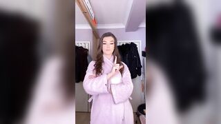 Sexy TikTok Girls: That Titty Jiggle Is Worth To Watch #2