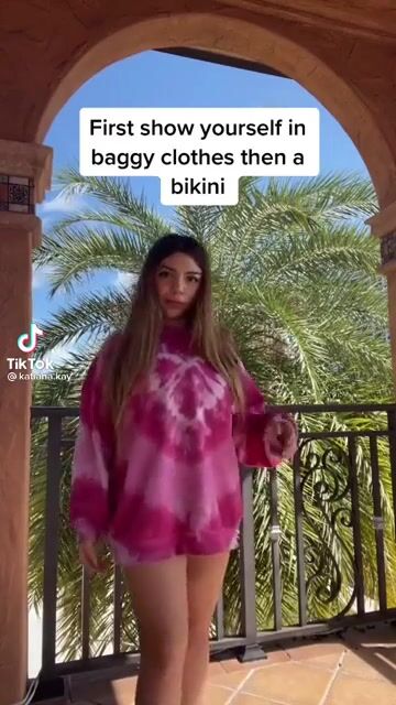 She’s so hot dude????