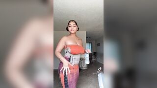 Sexy TikTok Girls: SHE’S STACKED WITH TITTYS AND ASS #4