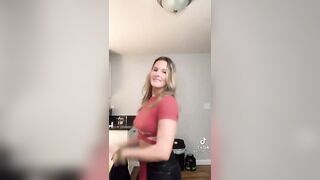 Sexy TikTok Girls: hot underboob #3