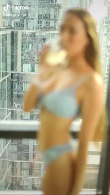 She’s waiting for you ????