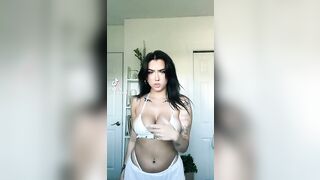 Sexy TikTok Girls: At this points it’s just for views ♥️♥️♥️♥️ #2