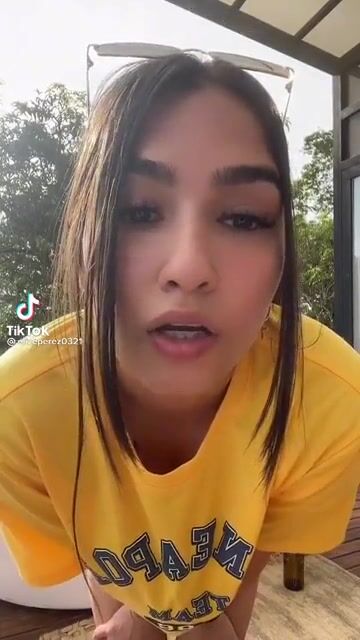 Spanish bros translate this one