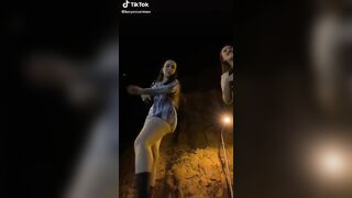Sexy TikTok Girls: Teasing her phat booty ♥️♥️ #2