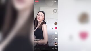 Sexy TikTok Girls: What do u think about her ? #2