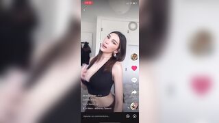 Sexy TikTok Girls: What do u think about her ? #3