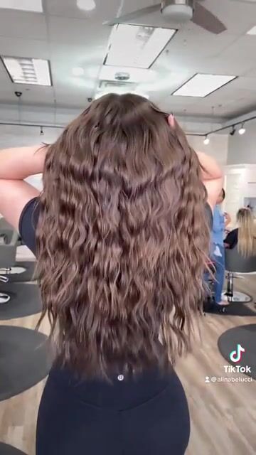 Big hair, big ass ♌️