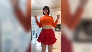 Sexy TikTok Girls: Velma clapping ♥️♥️ #2