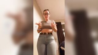 Sexy TikTok Girls: Balloon booty #4