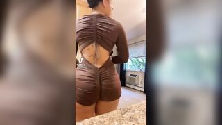 Sexy TikTok Girls: BODY SHAPED LIKE A COKE BOTTLE #2