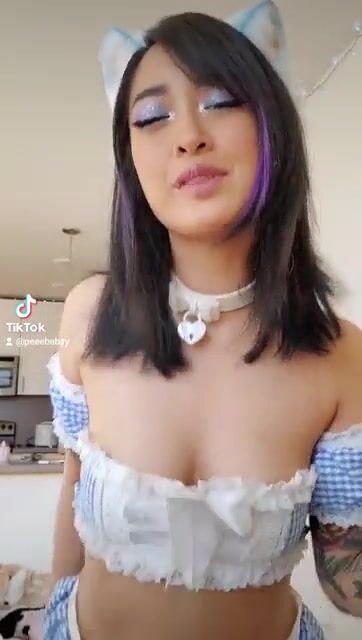 a little nip-slip from peeebabyy