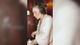 Sexy TikTok Girls: The Slutty Mystic rockin out. #1