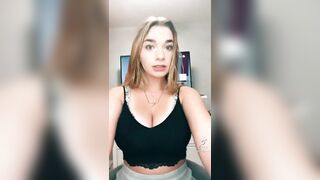 Sexy TikTok Girls: love those tits #4