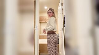 Sexy TikTok Girls: Now that’s a silhouette #2