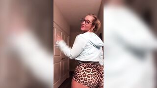 Sexy TikTok Girls: Now that is ass! #3