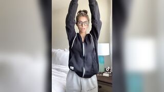 Sexy TikTok Girls: Now shorts down… #2