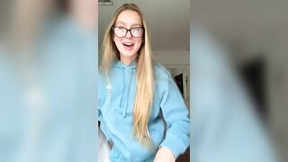 Sexy TikTok Girls: Watch this one on mute boys #2