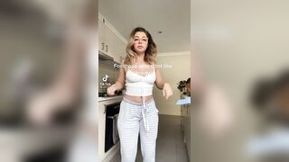 Sexy TikTok Girls: I suddenly dont like booty #2