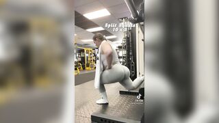 Sexy TikTok Girls: @thickfitsteph with the wagon. #4